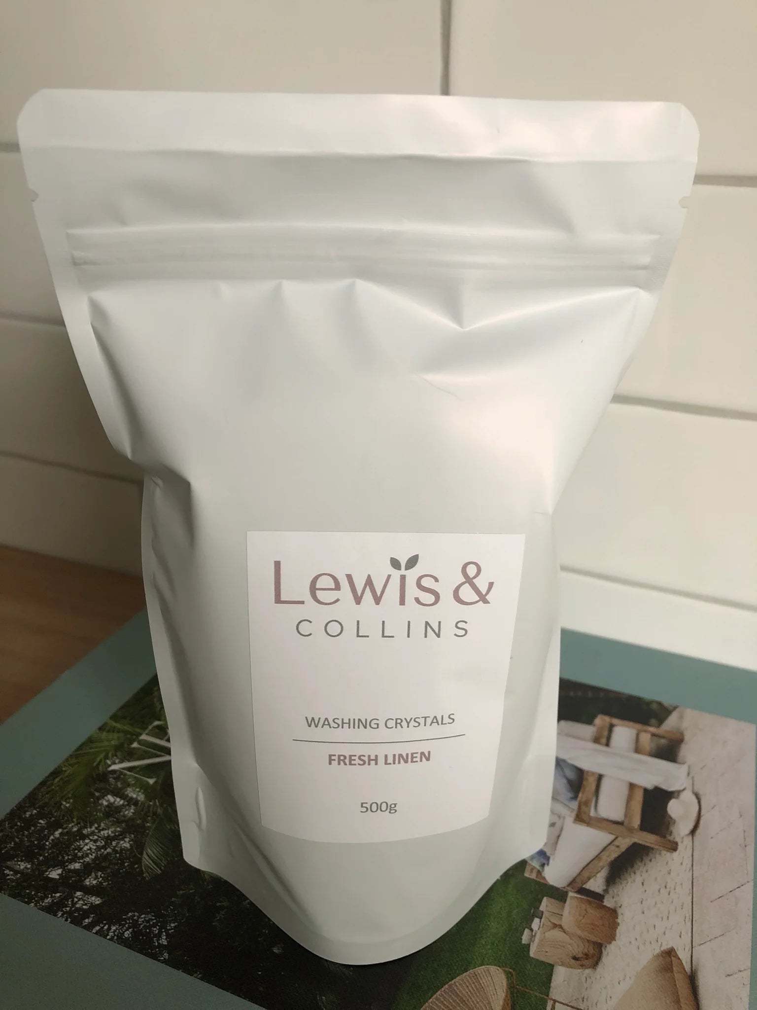 Lewis & Collins Washing Crystals - Fresh Linen 500g